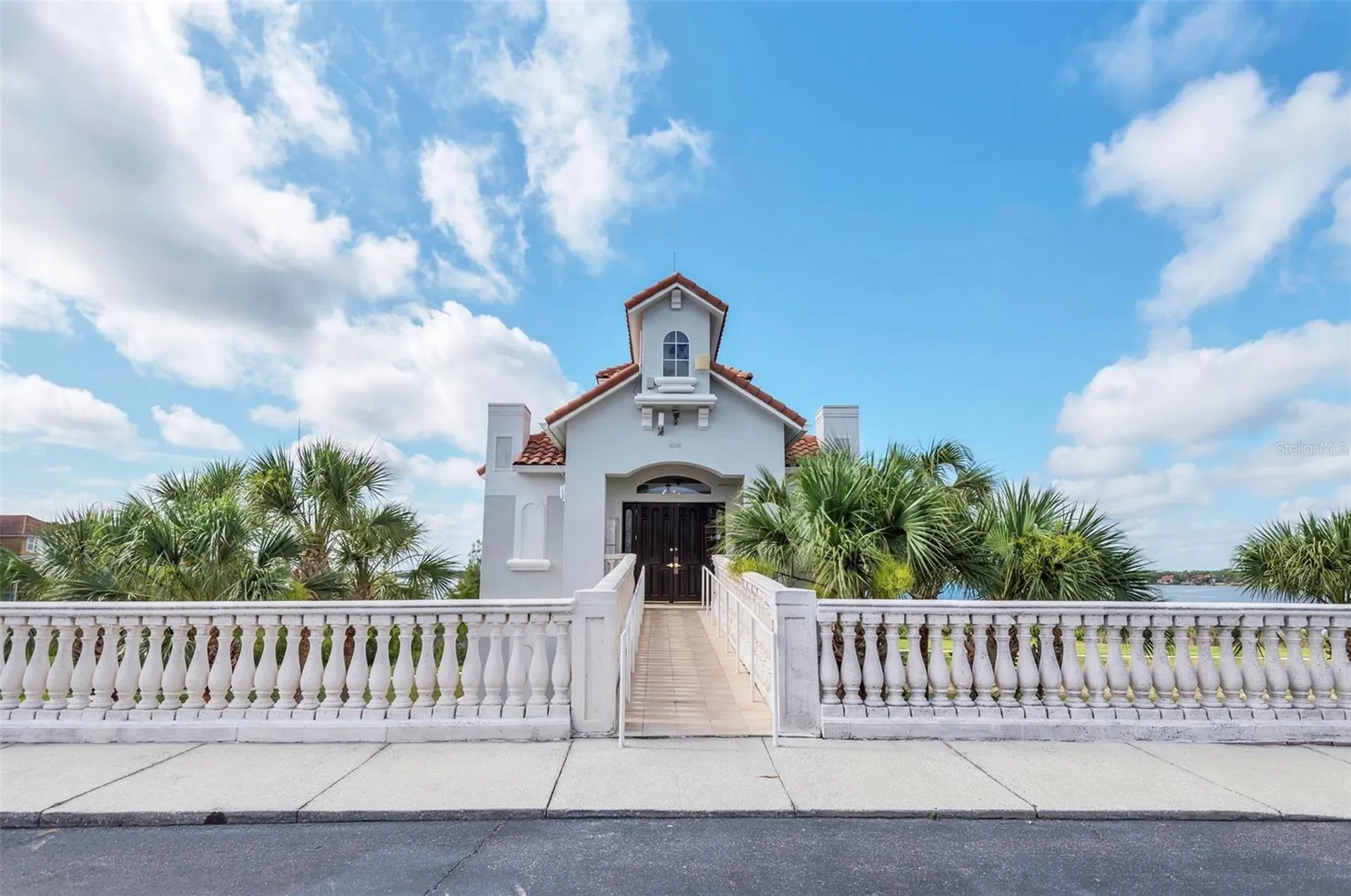 8755 The Esplanade Orlando FL 32836