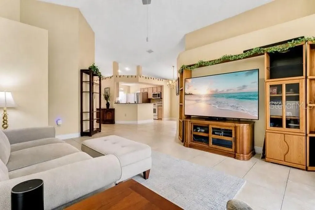 78 Knights Hollow Drive Apopka FL 32712