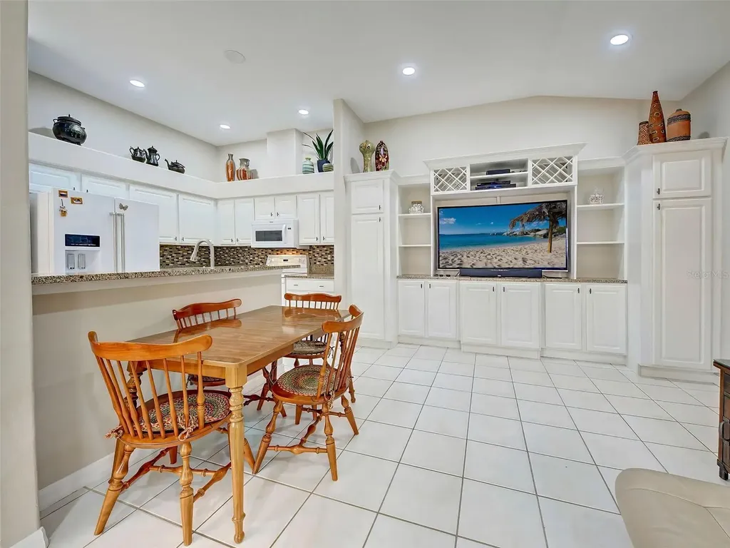 249 Vista Del Lago Way Venice FL 34292