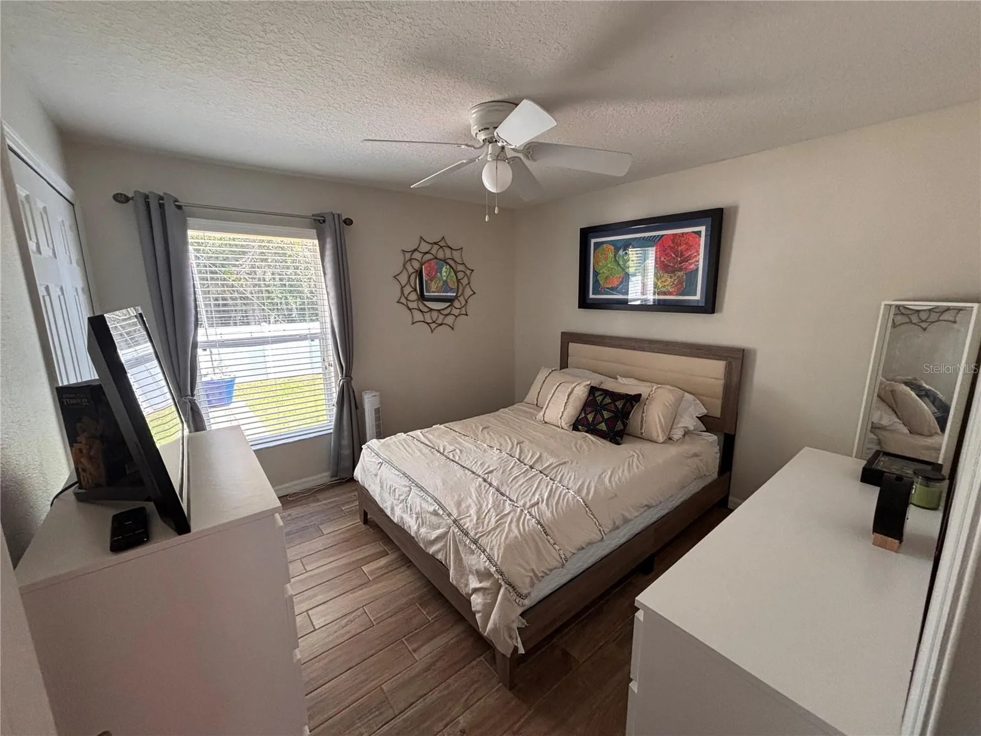 929 Lake Lindley Drive N Deland FL 32724