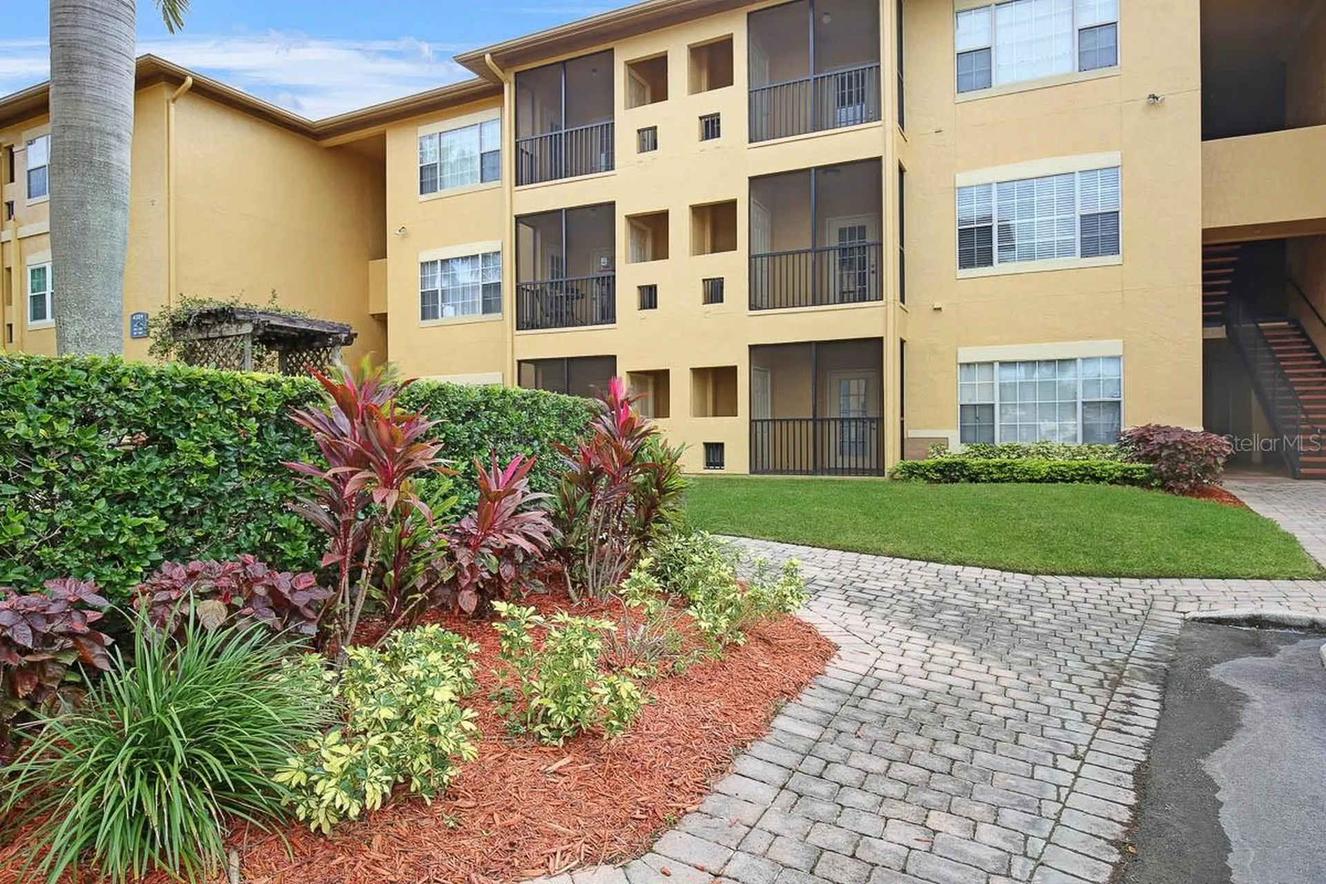 4311 Bayside Village Drive Tampa FL 33615