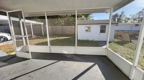 803 N Castle Court Tampa FL 33612