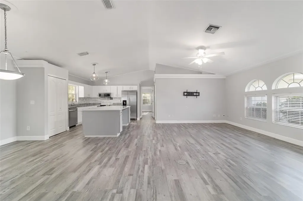 3920 SE 17 Lane Ocala FL 34471