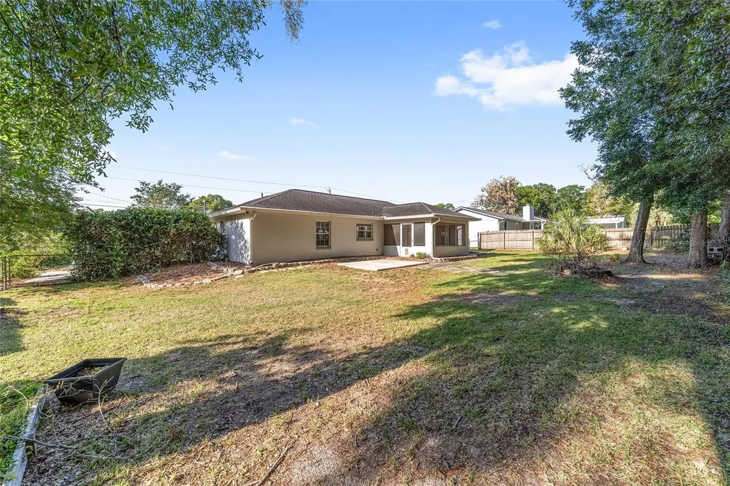 3920 SE 17 Lane Ocala FL 34471