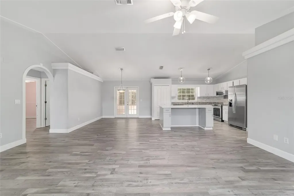 3920 SE 17 Lane Ocala FL 34471