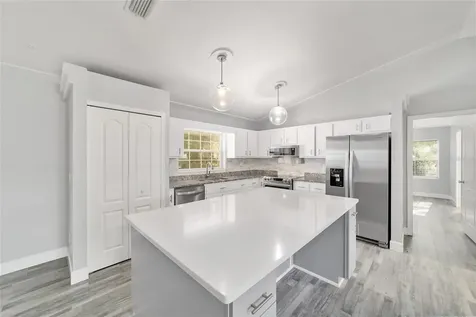 3920 SE 17 Lane Ocala FL 34471