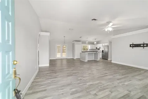 3920 SE 17 Lane Ocala FL 34471