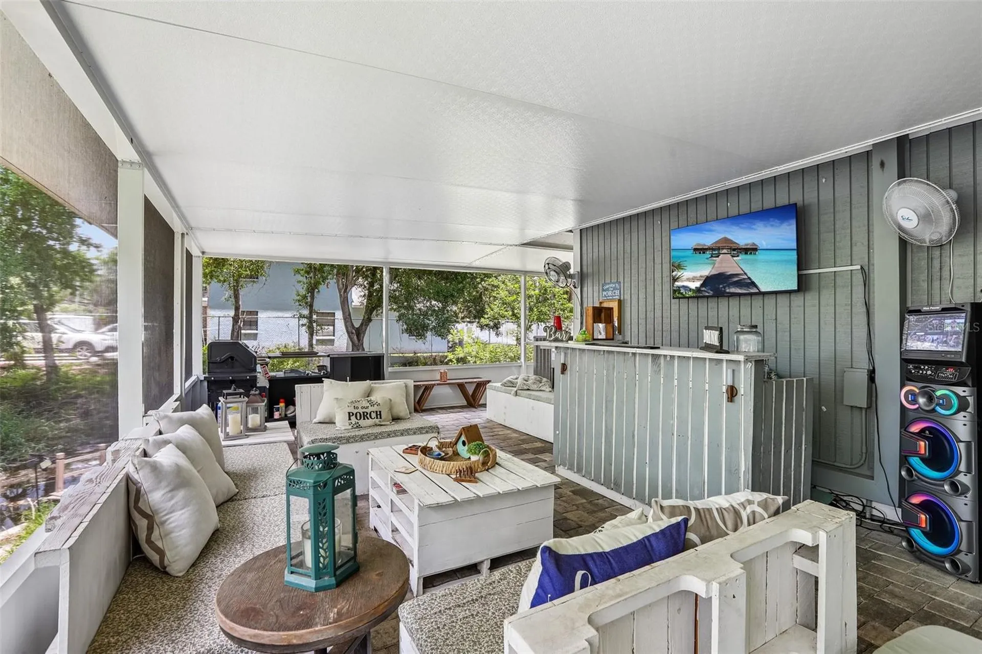4001 Bainwood Court Tampa FL 33614