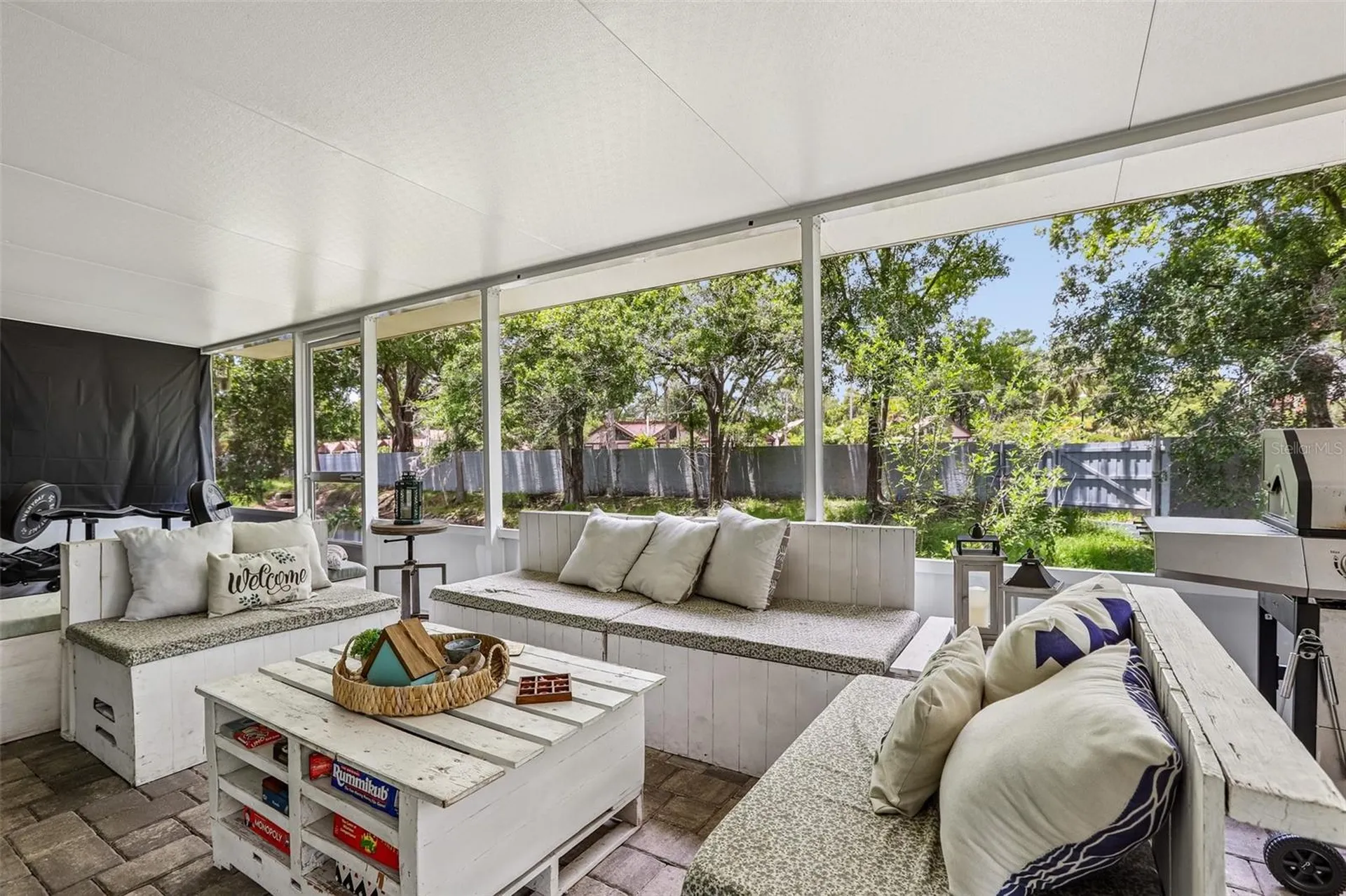 4001 Bainwood Court Tampa FL 33614
