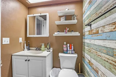 4001 Bainwood Court Tampa FL 33614