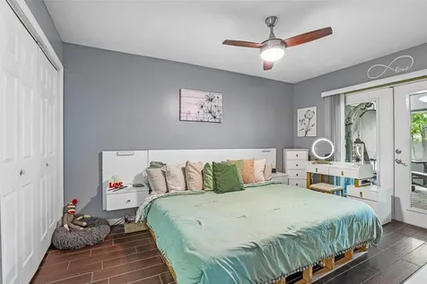 4001 Bainwood Court Tampa FL 33614