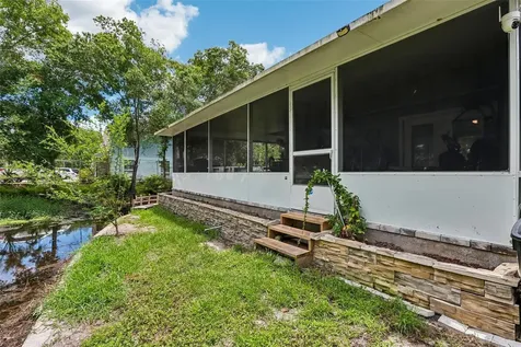 4001 Bainwood Court Tampa FL 33614