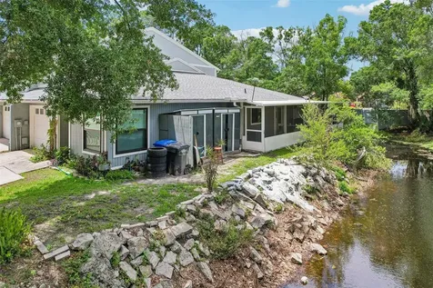4001 Bainwood Court Tampa FL 33614