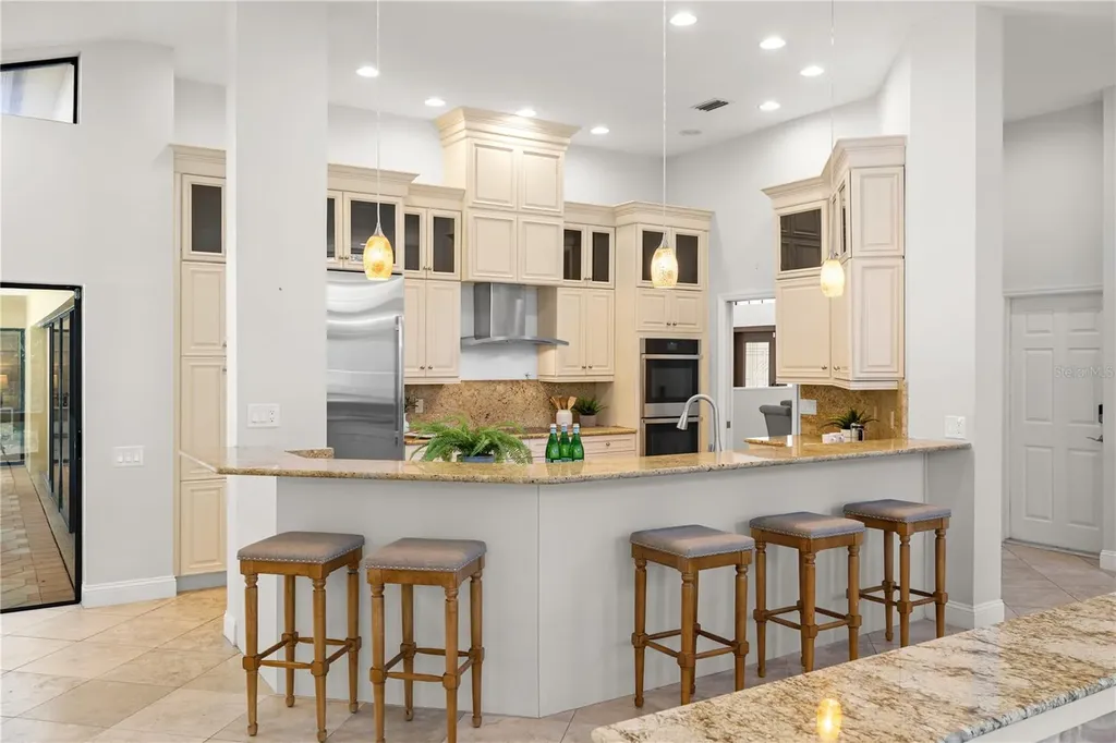 1611 Hampton Lane Safety Harbor FL 34695