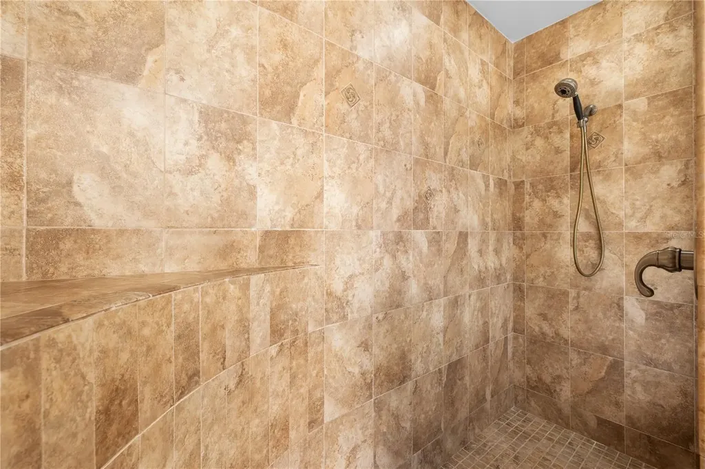1611 Hampton Lane Safety Harbor FL 34695