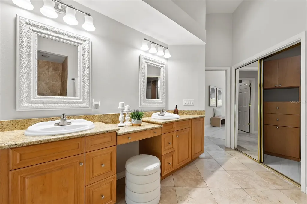1611 Hampton Lane Safety Harbor FL 34695