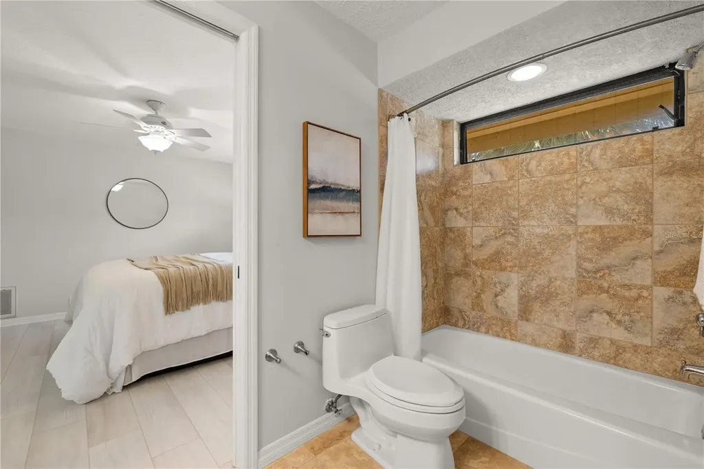 1611 Hampton Lane Safety Harbor FL 34695