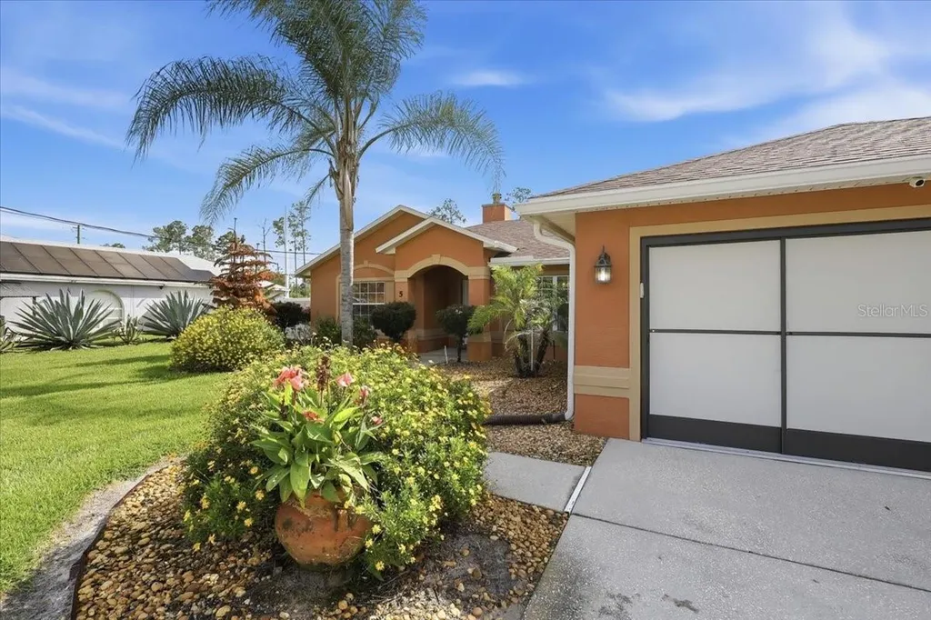 5 Zorlou Court Palm Coast FL 32164