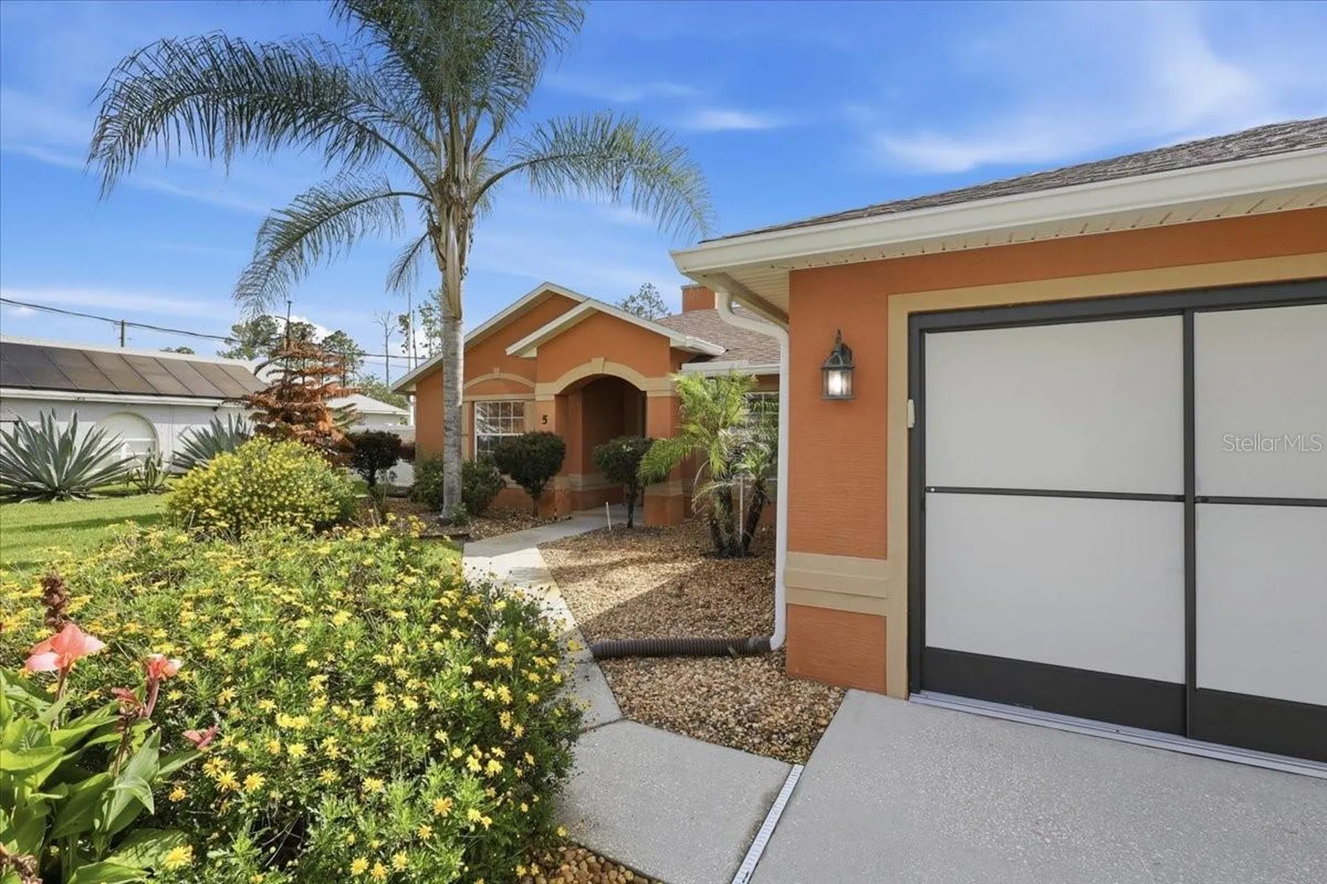 5 Zorlou Court Palm Coast FL 32164