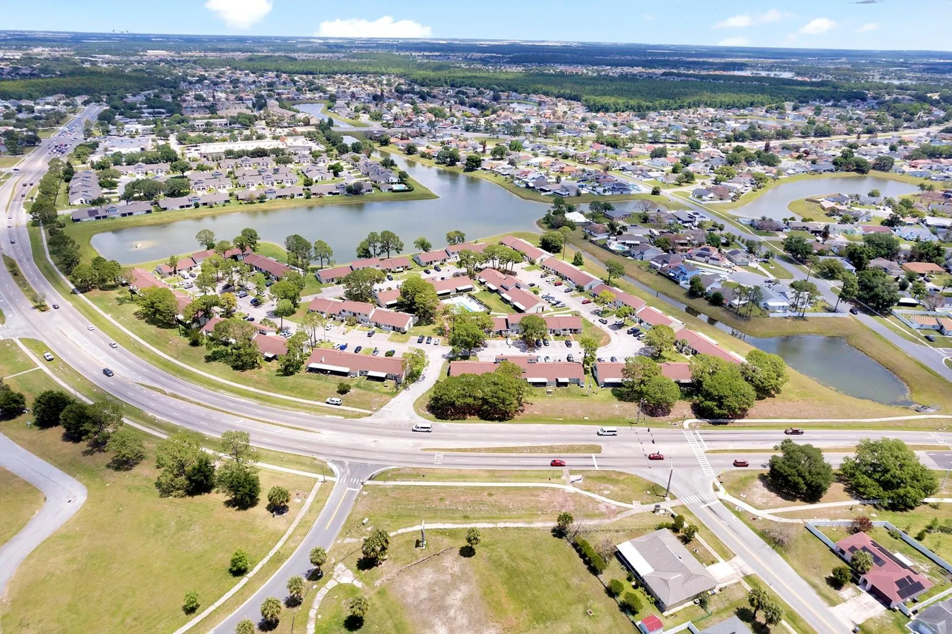 12 Pine Island Circle Kissimmee FL 34743