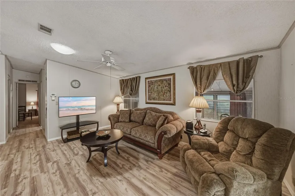 35921 Tanda Circle Zephyrhills FL 33541