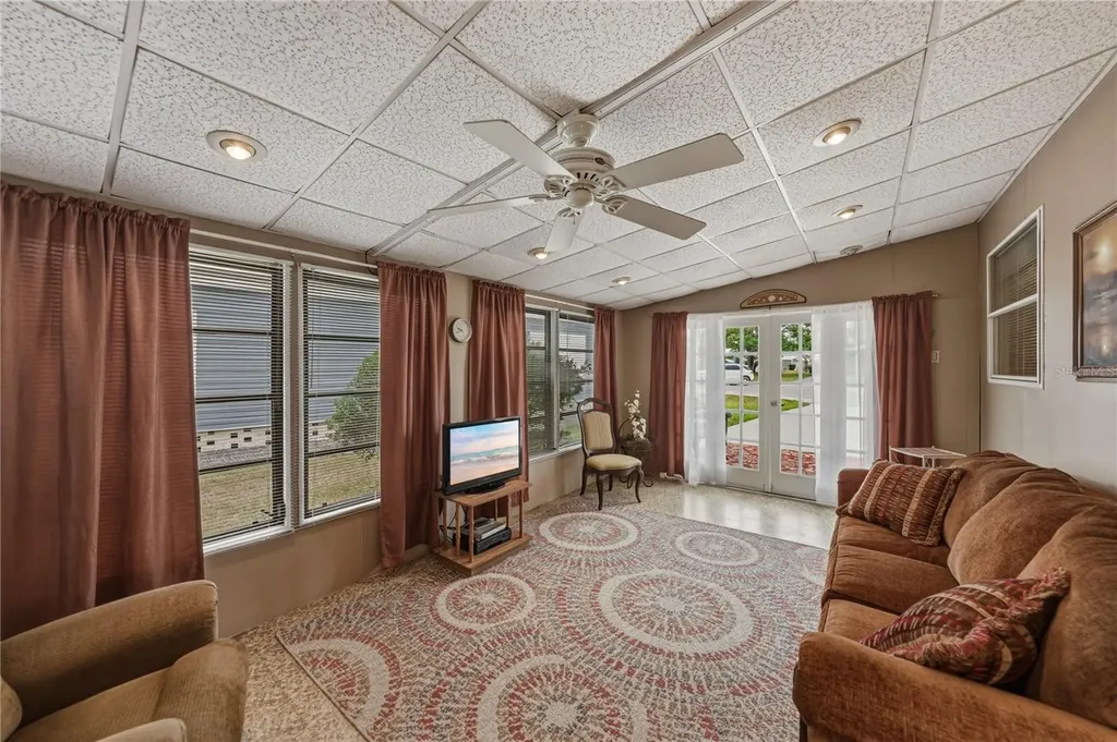 35921 Tanda Circle Zephyrhills FL 33541
