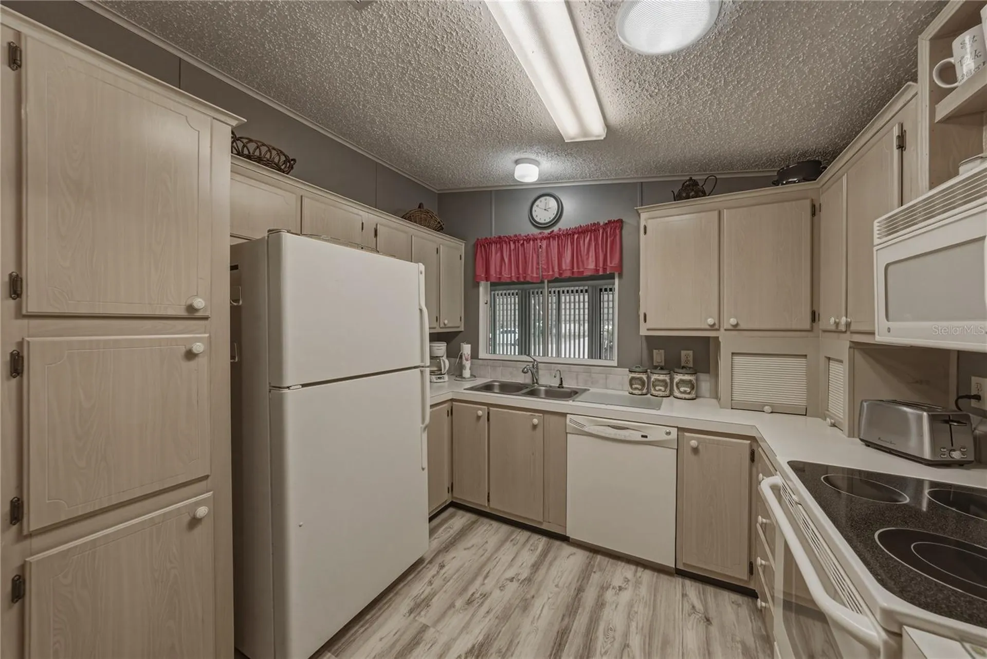35921 Tanda Circle Zephyrhills FL 33541