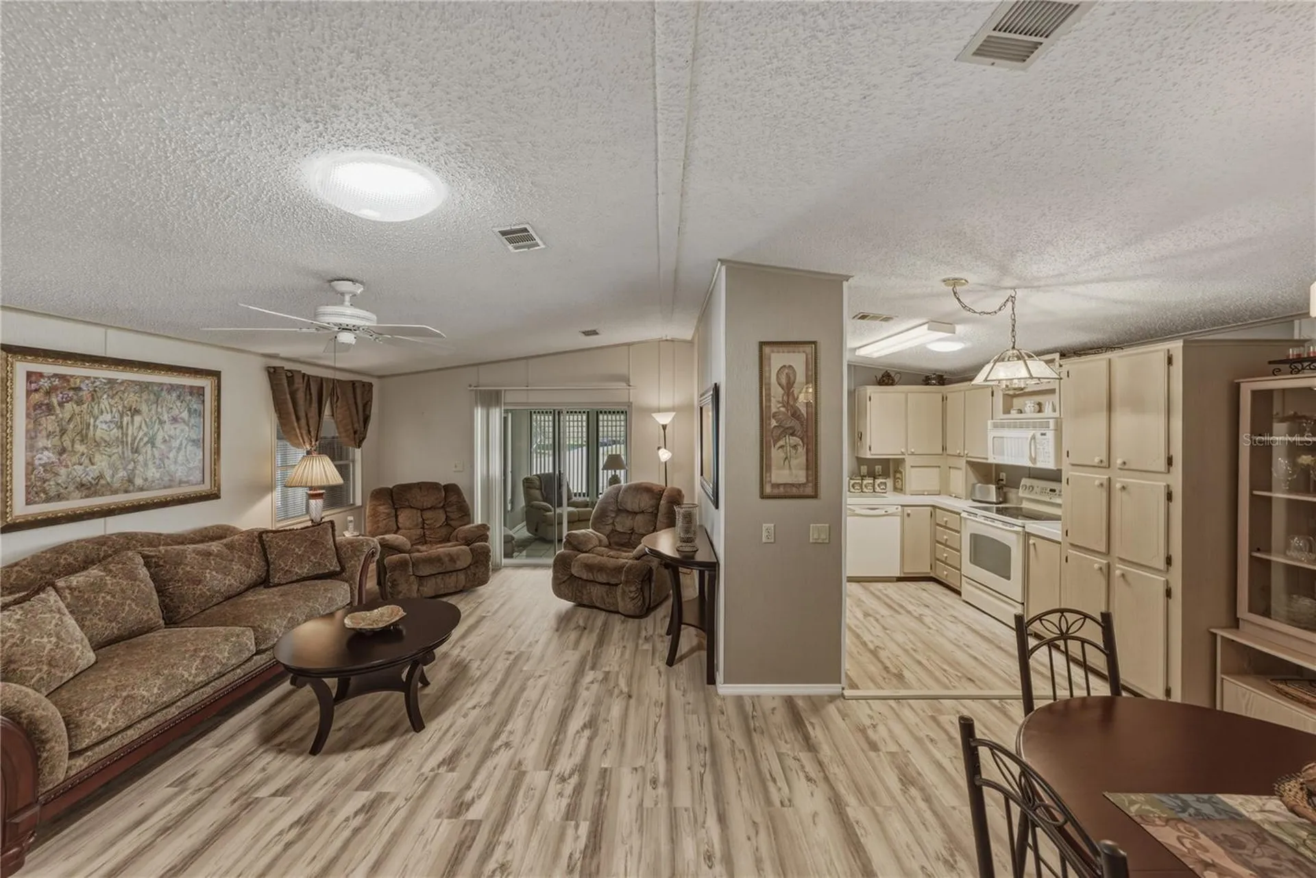35921 Tanda Circle Zephyrhills FL 33541