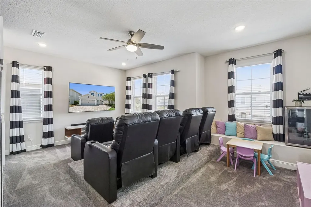 276 Southfield Street Kissimmee FL 34747