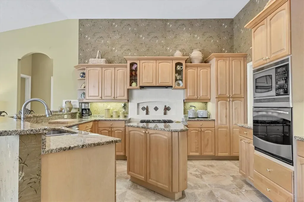 7039 Stanhope Place University Park FL 34201