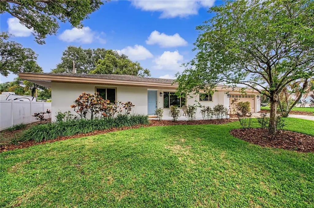 1100 Canterbury Road Clearwater FL 33764