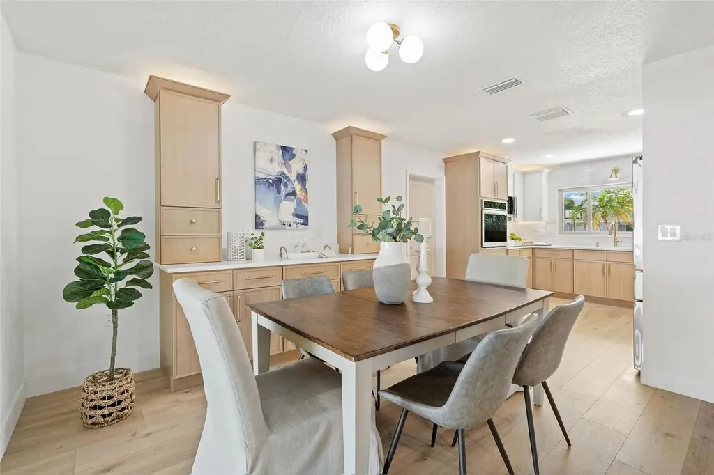 1100 Canterbury Road Clearwater FL 33764