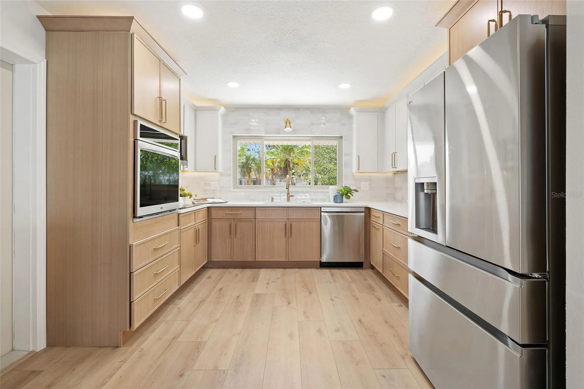 1100 Canterbury Road Clearwater FL 33764