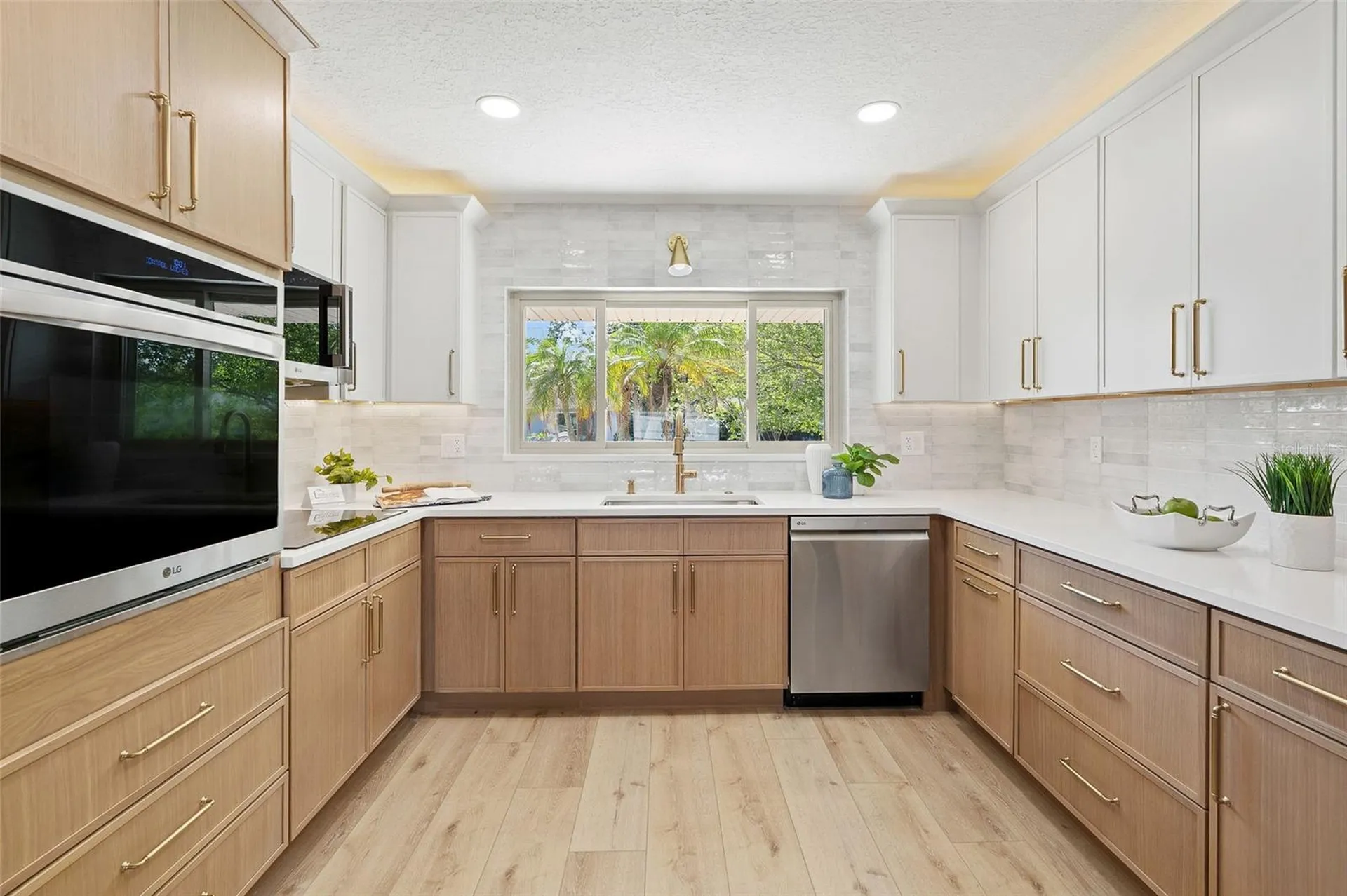1100 Canterbury Road Clearwater FL 33764