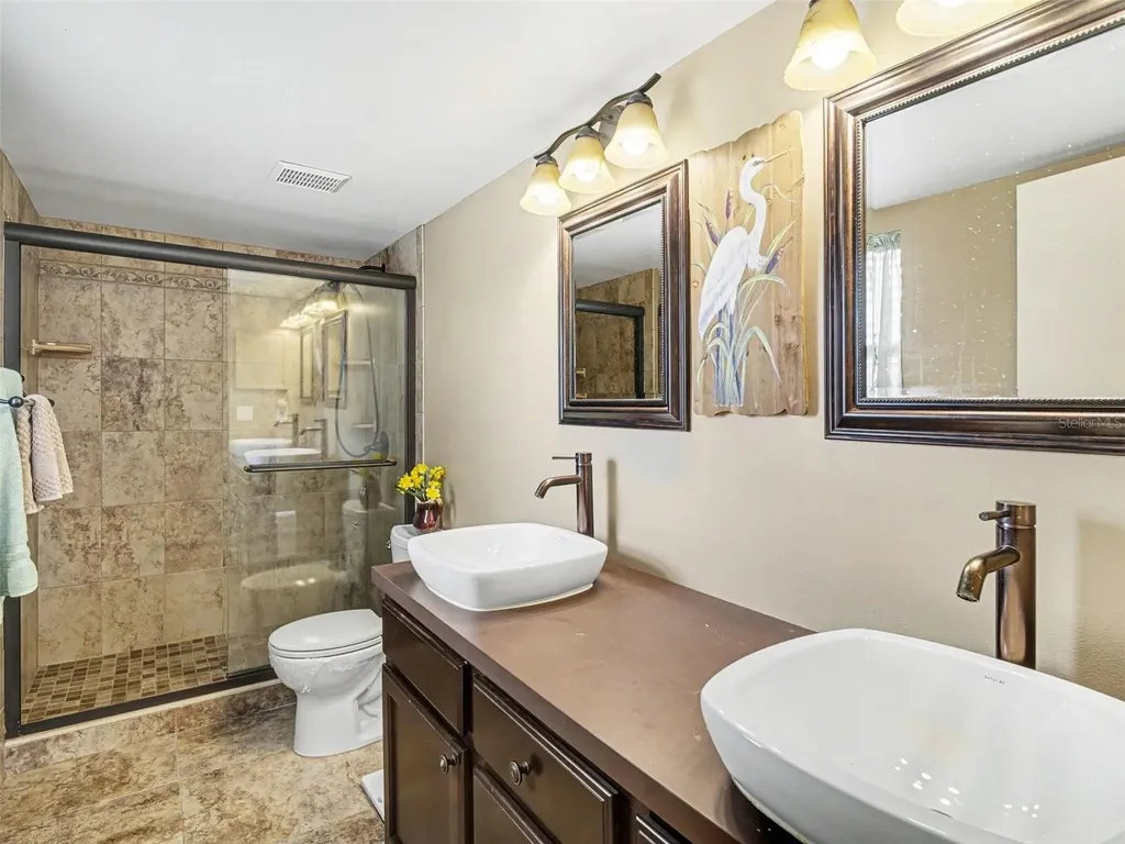 2808 60th Avenue W Bradenton FL 34207