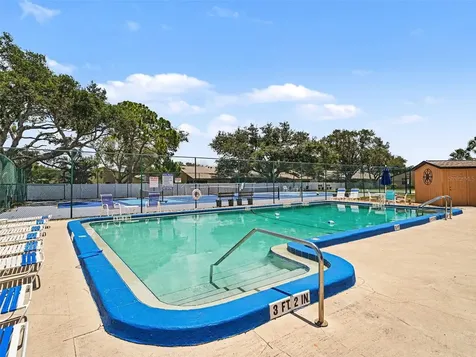 2808 60th Avenue W Bradenton FL 34207