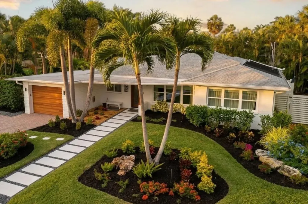409 N Washington Drive Sarasota FL 34236