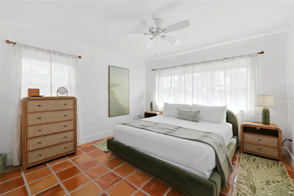 409 N Washington Drive Sarasota FL 34236