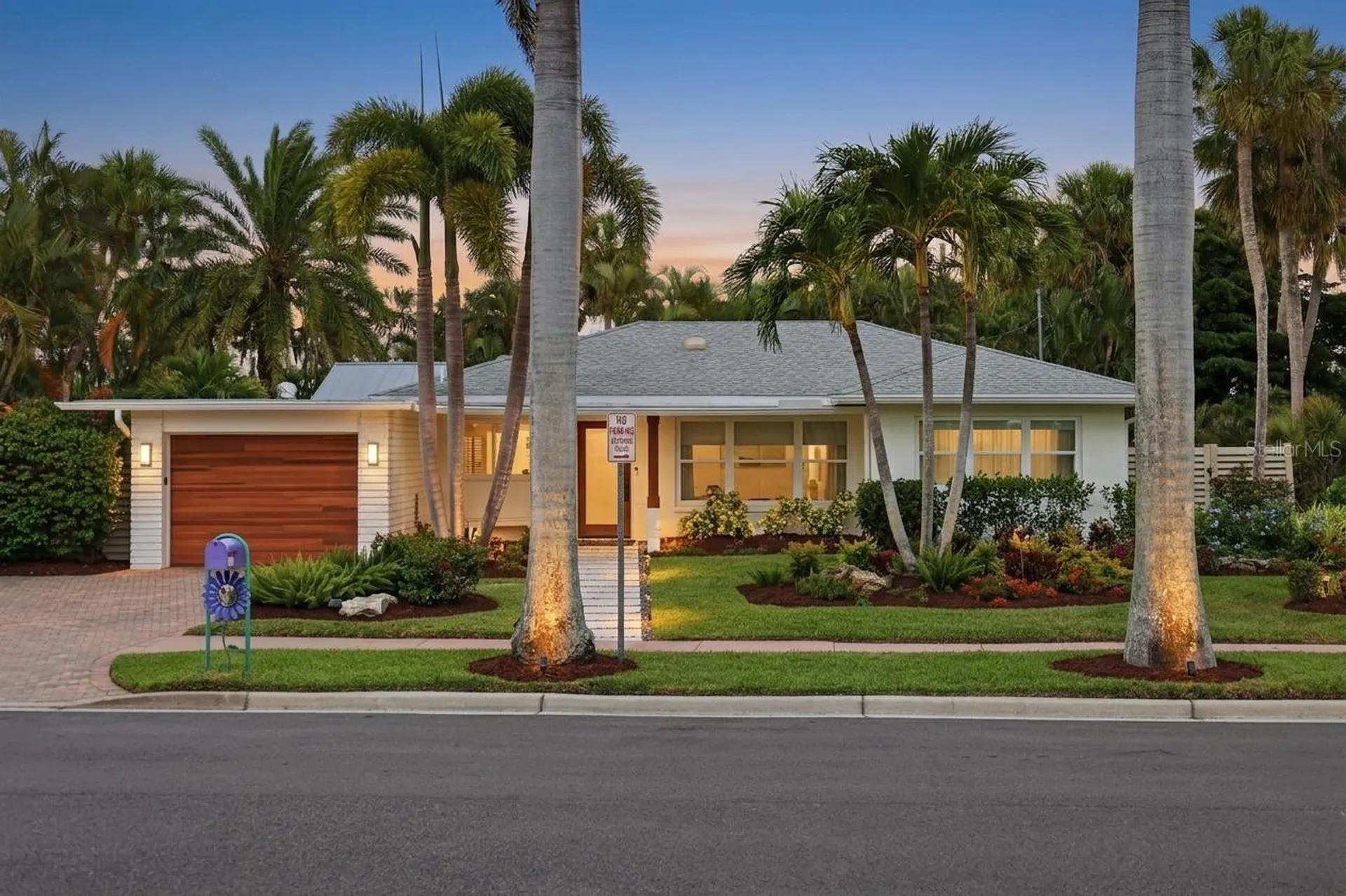 409 N Washington Drive Sarasota FL 34236