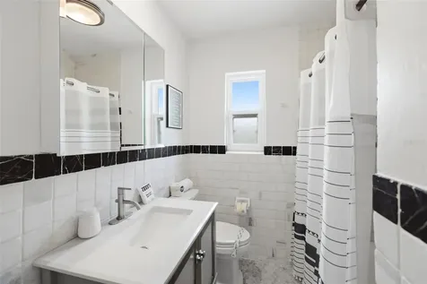 409 N Washington Drive Sarasota FL 34236
