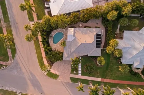 409 N Washington Drive Sarasota FL 34236