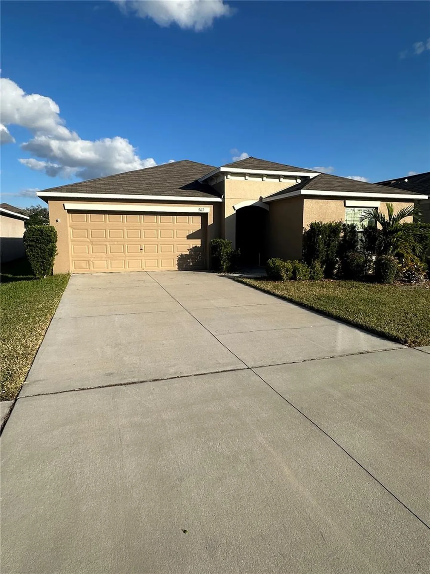 903 Zone Tailed Hawk Place Ruskin FL 33570