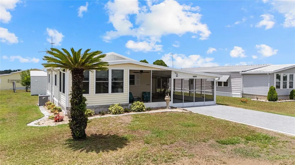36650 Dina Drive Zephyrhills FL 33542
