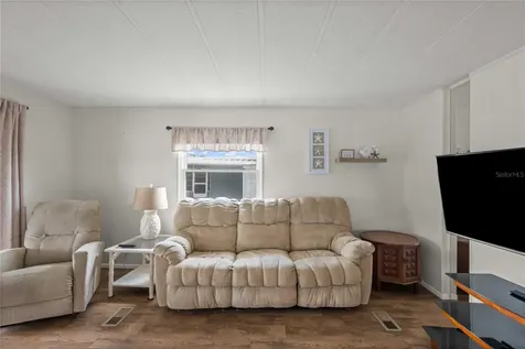 36650 Dina Drive Zephyrhills FL 33542