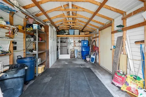 36650 Dina Drive Zephyrhills FL 33542