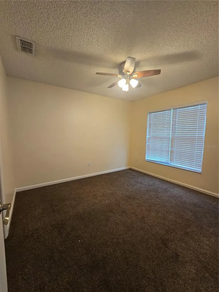 2351 Water View Loop Kissimmee FL 34743