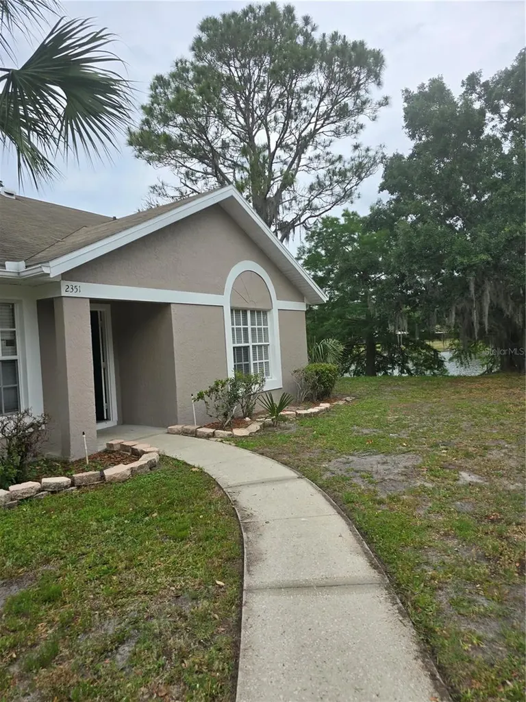 2351 Water View Loop Kissimmee FL 34743