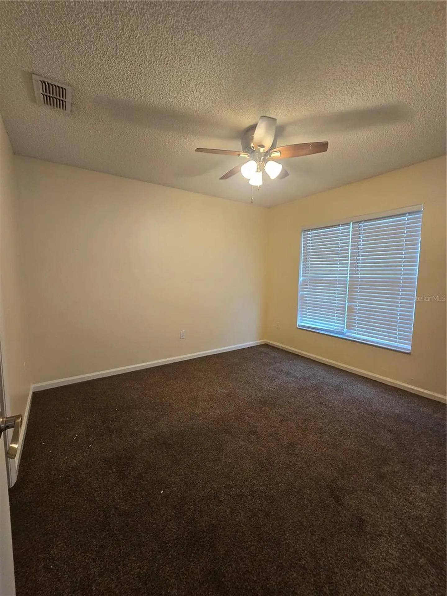 2351 Water View Loop Kissimmee FL 34743