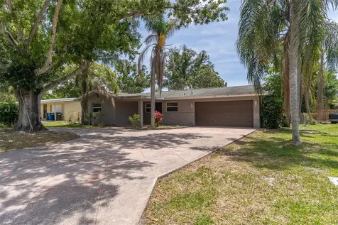 1447 Fairmont Street Clearwater FL 33755