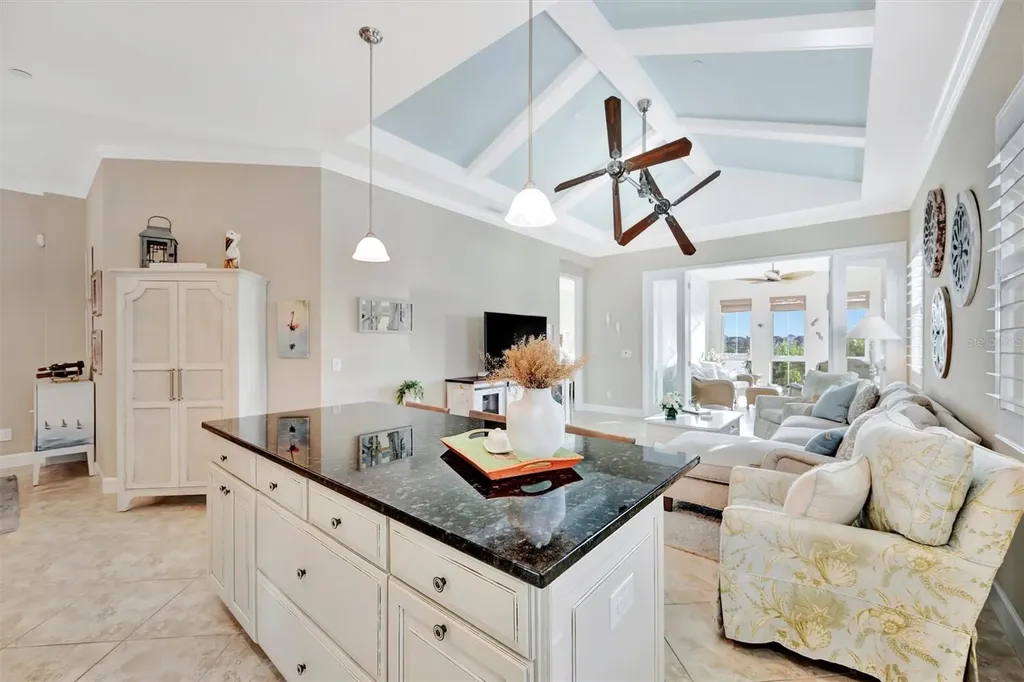 246 Sapphire Lake Drive Bradenton FL 34209